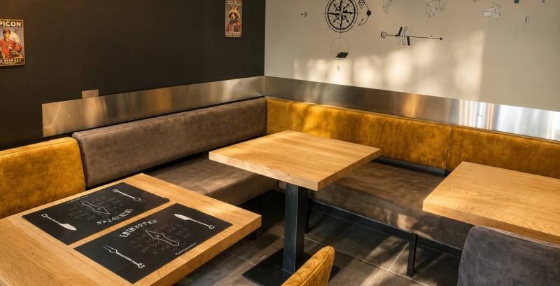 Le restaurant - ENTR'POTES - restaurant SAINT-MARTIN-LA-PLAINE